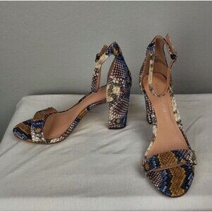 Madden Girl Women's Size 8 Beella Snakeskin Print Sandals Shoes Blue Yellow